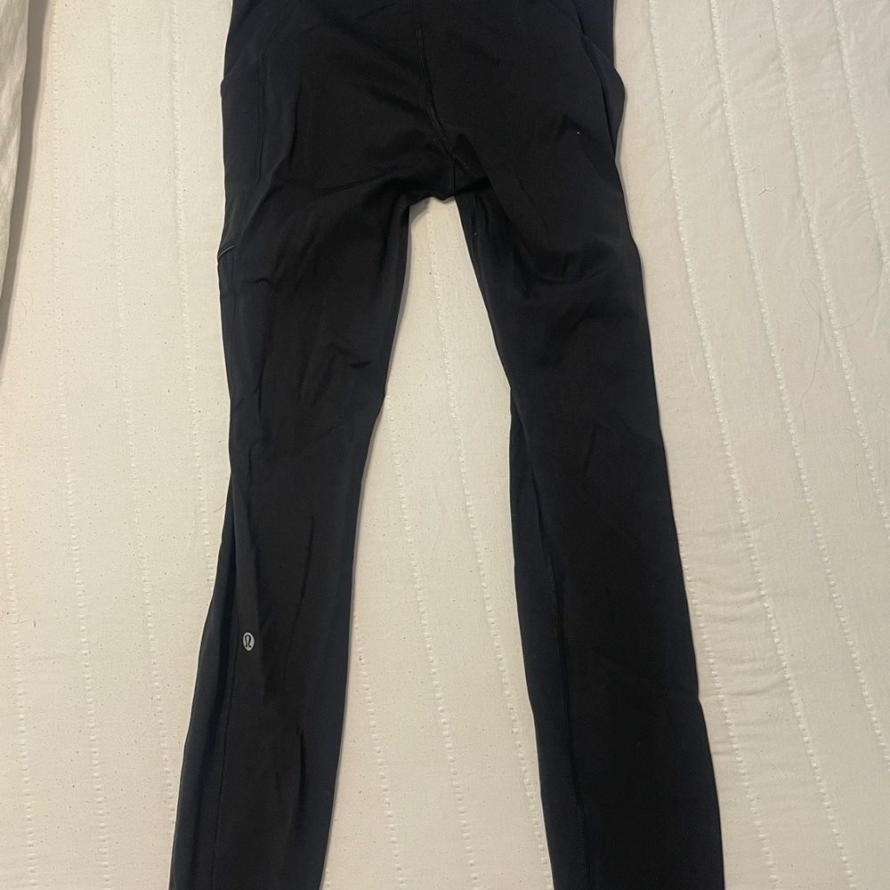 lululemon size 4 athletica Black Leggings